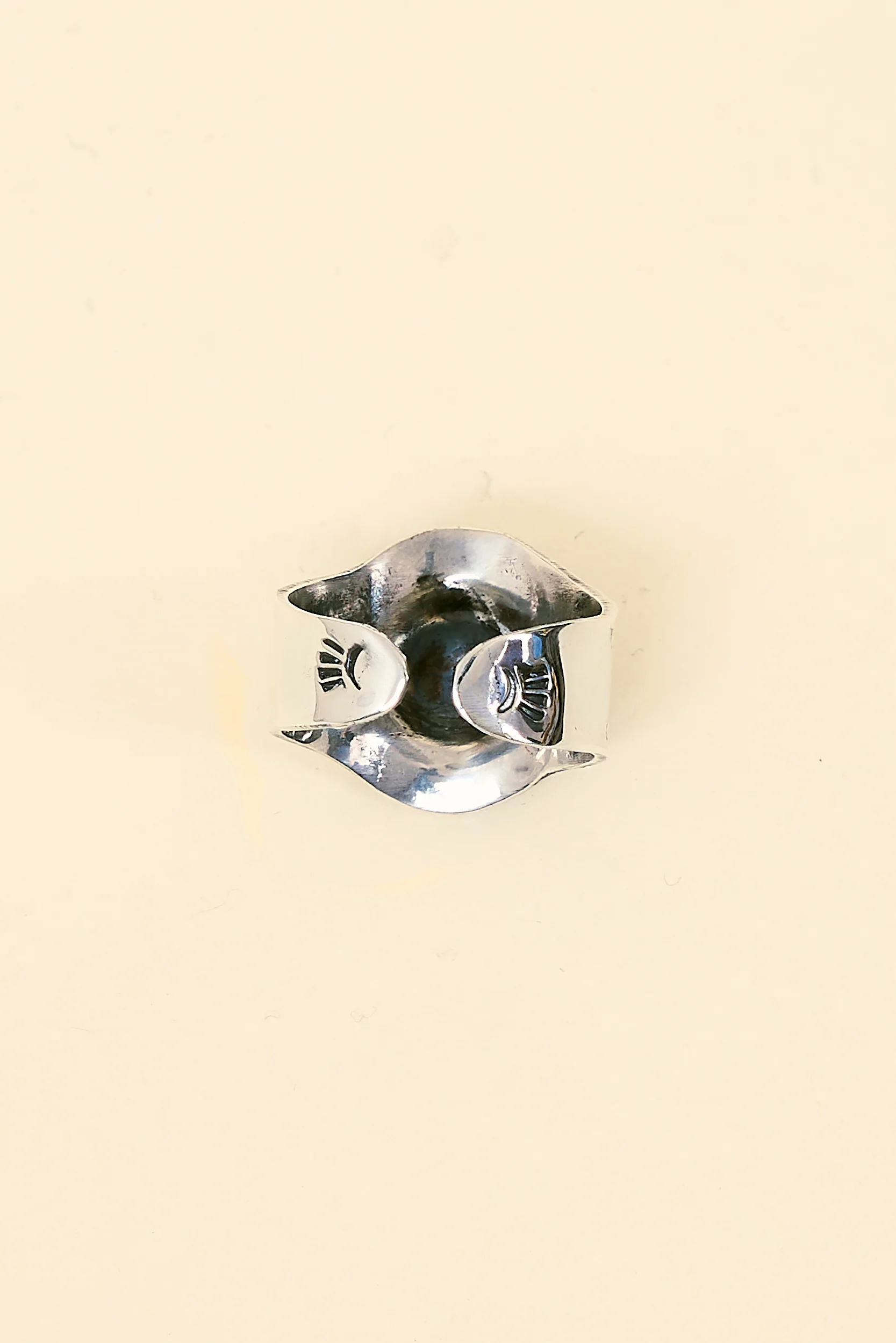 Munqa Big Sunny Ring - Image 3