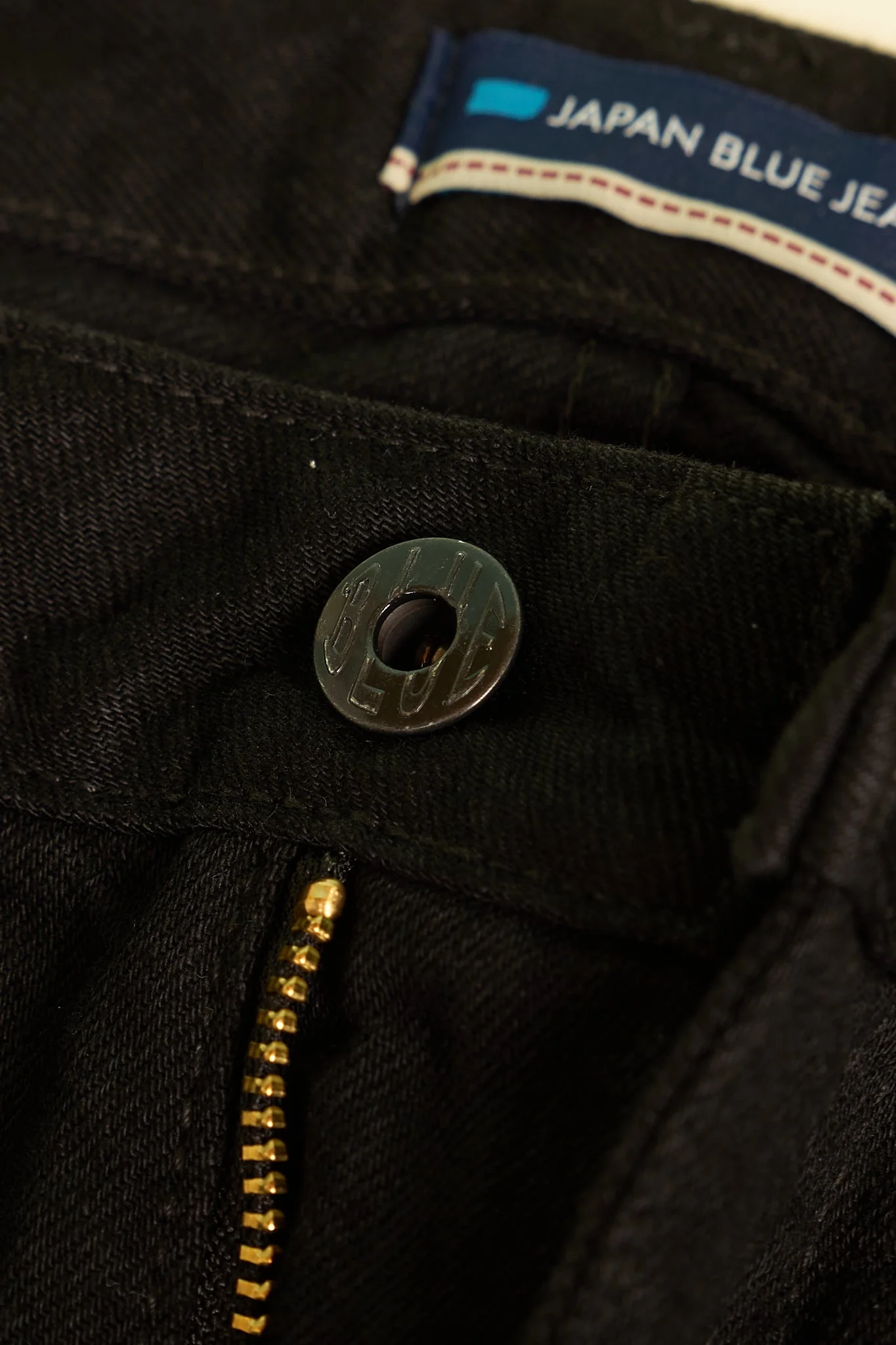 Japan Blue J414 Black Classic Straight Selvedge Denim - 14oz - Image 10
