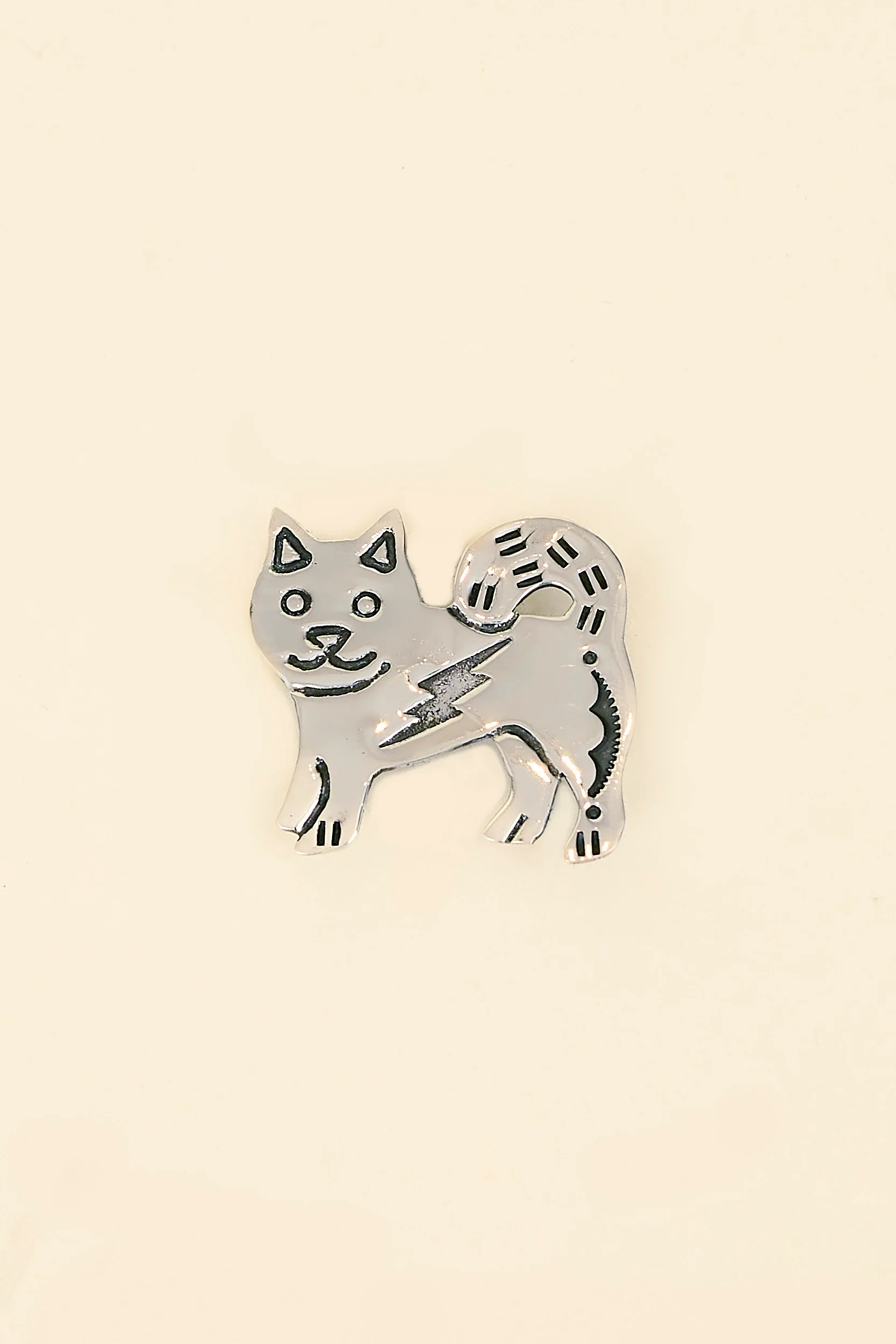 Munqa Shiba Inu Dog Pin