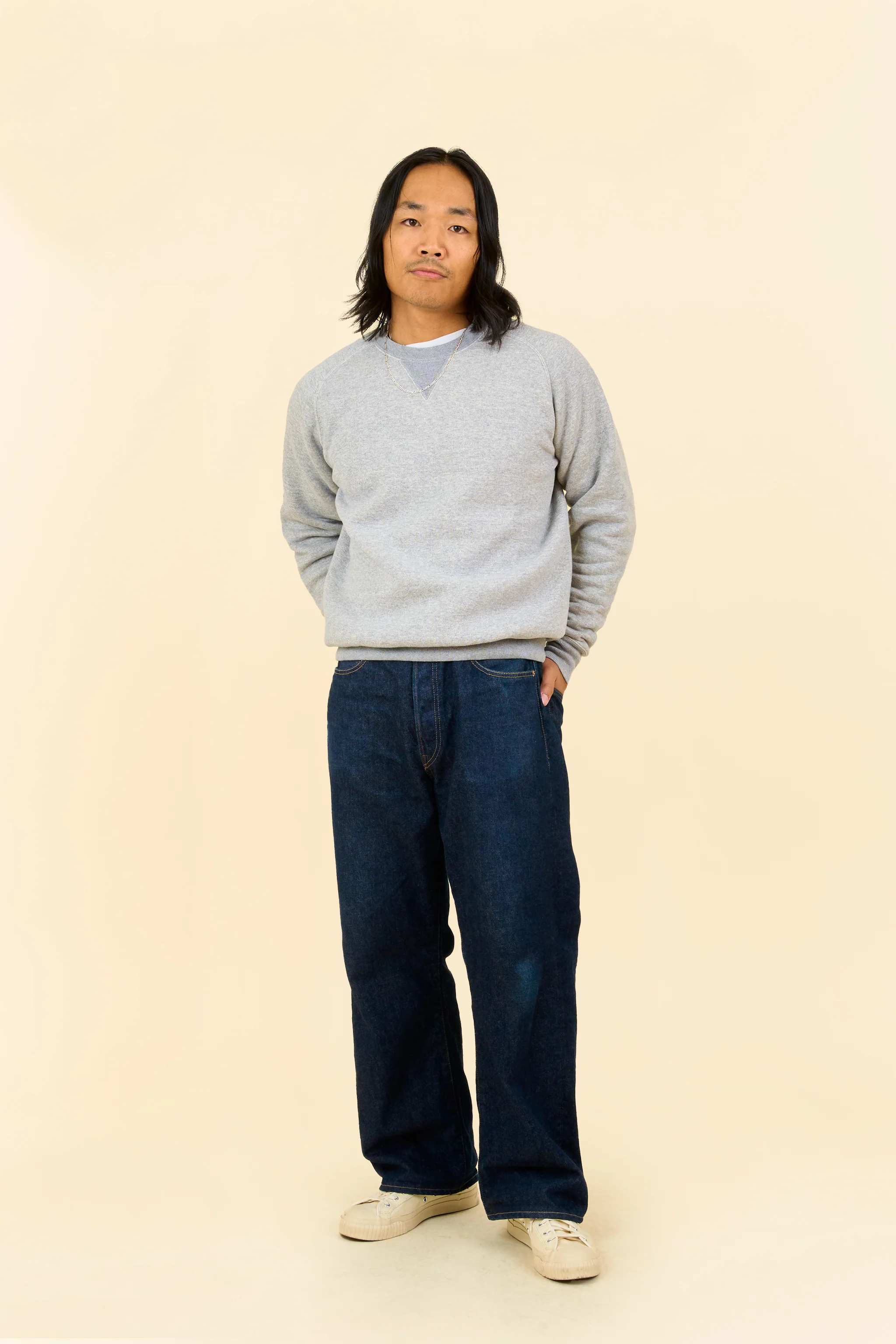 Pherrow’s Loopwheel Raglan Sweatshirt - Heather Grey - Image 2