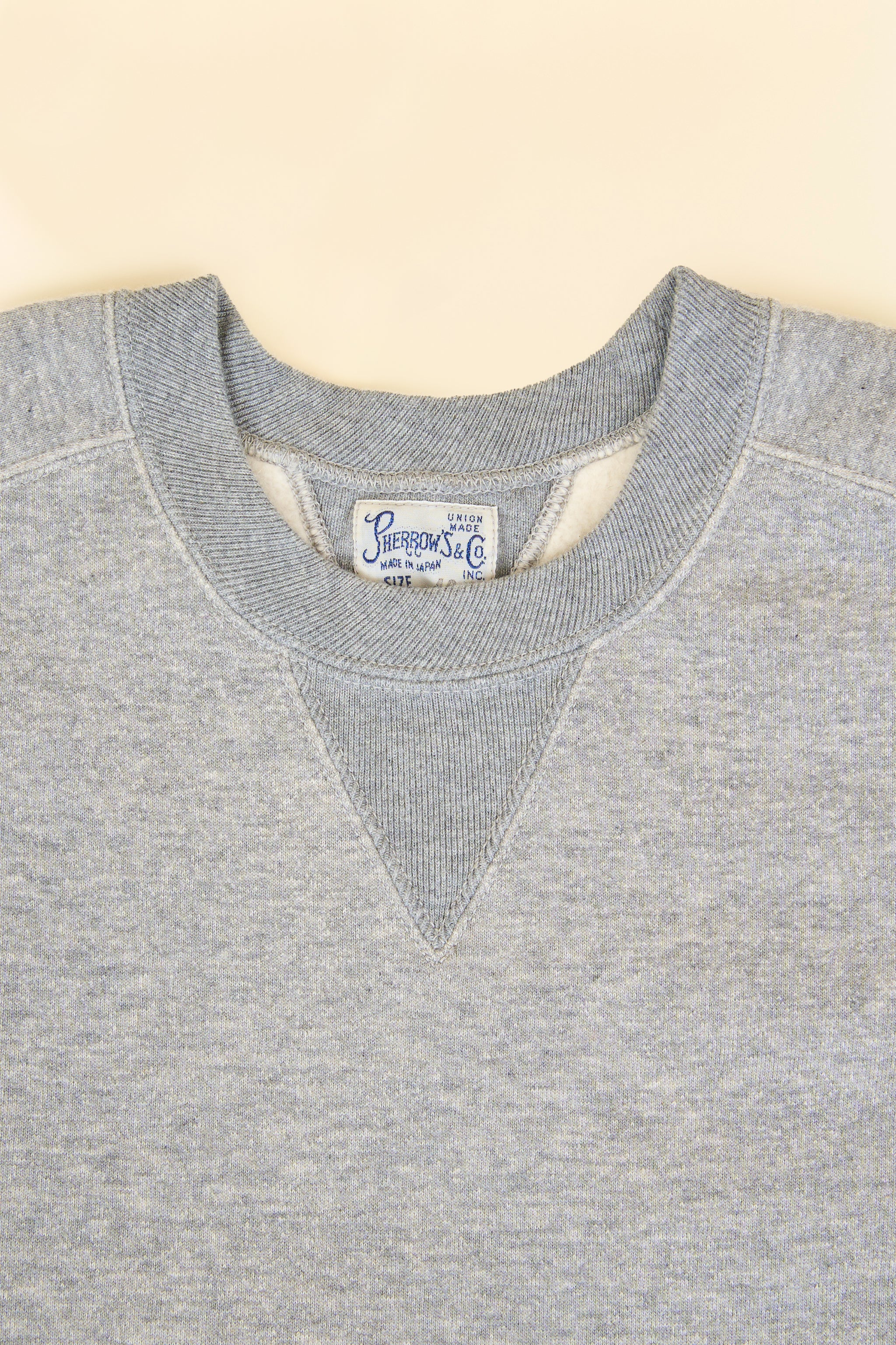 Pherrow’s Loopwheel Raglan Sweatshirt - Heather Grey - Image 3