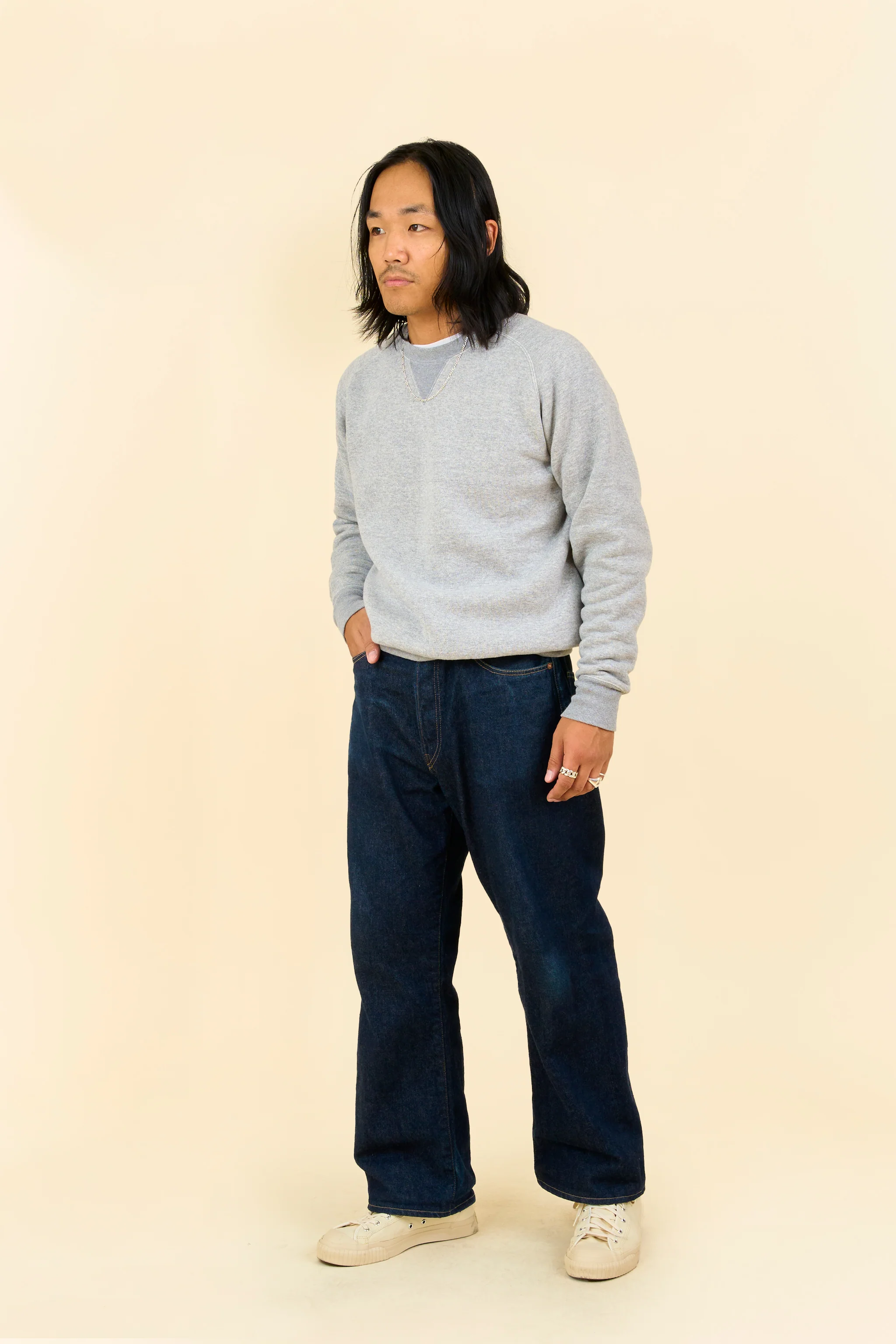 Pherrow’s Loopwheel Raglan Sweatshirt - Heather Grey - Image 4