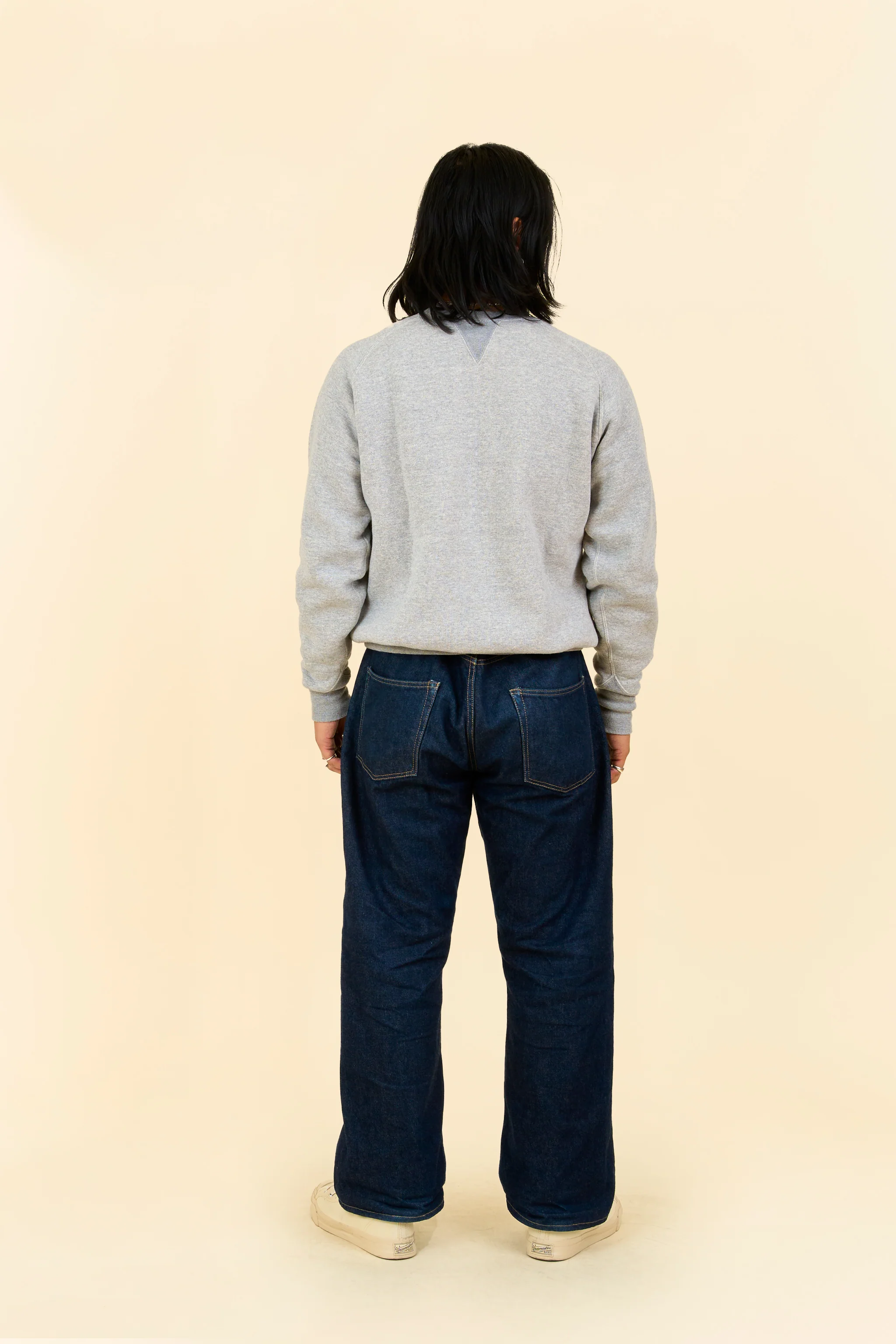 Pherrow’s Loopwheel Raglan Sweatshirt - Heather Grey - Image 8