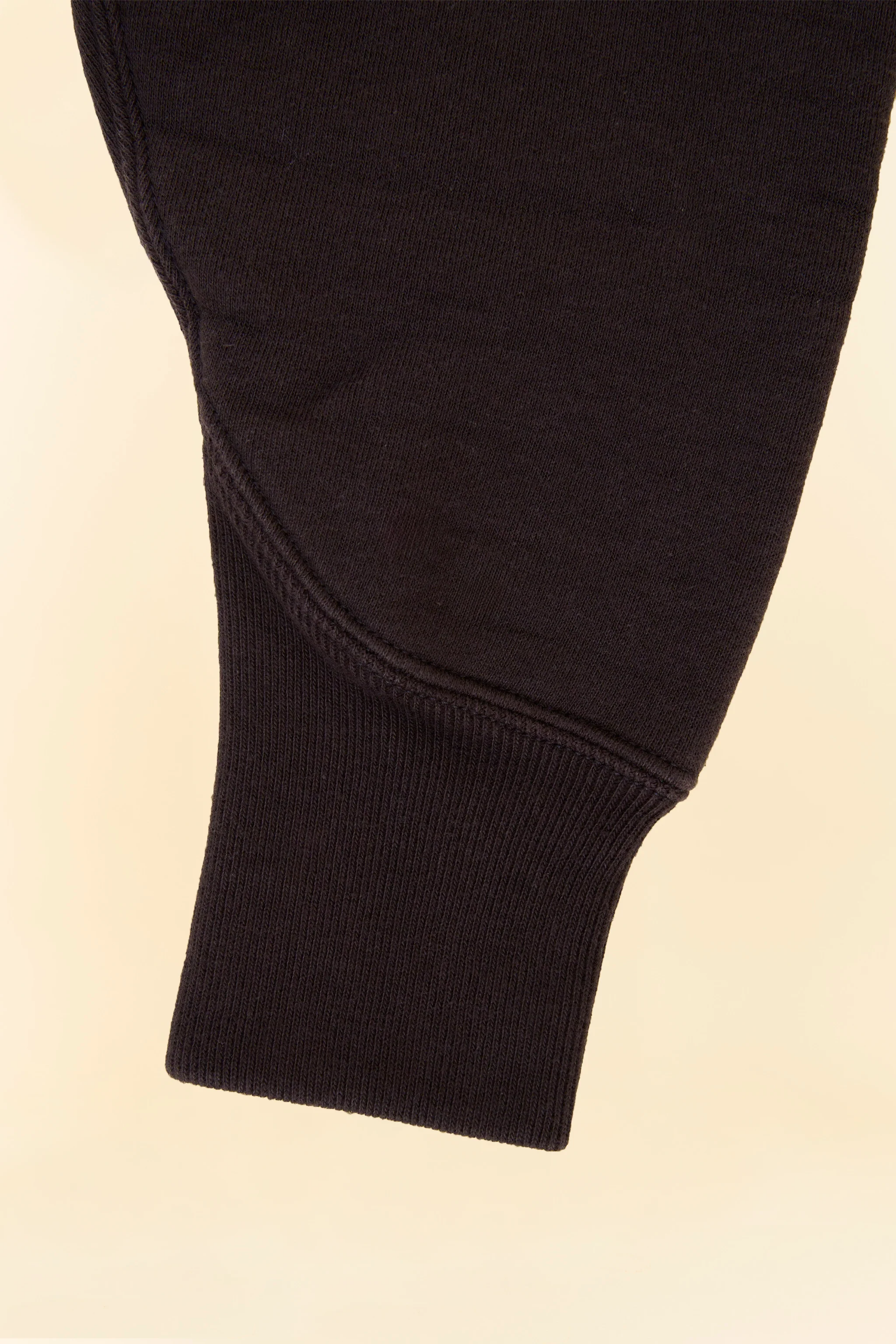 Pherrow’s Loopwheel Raglan Sweatshirt - Sulphar Black - Image 6