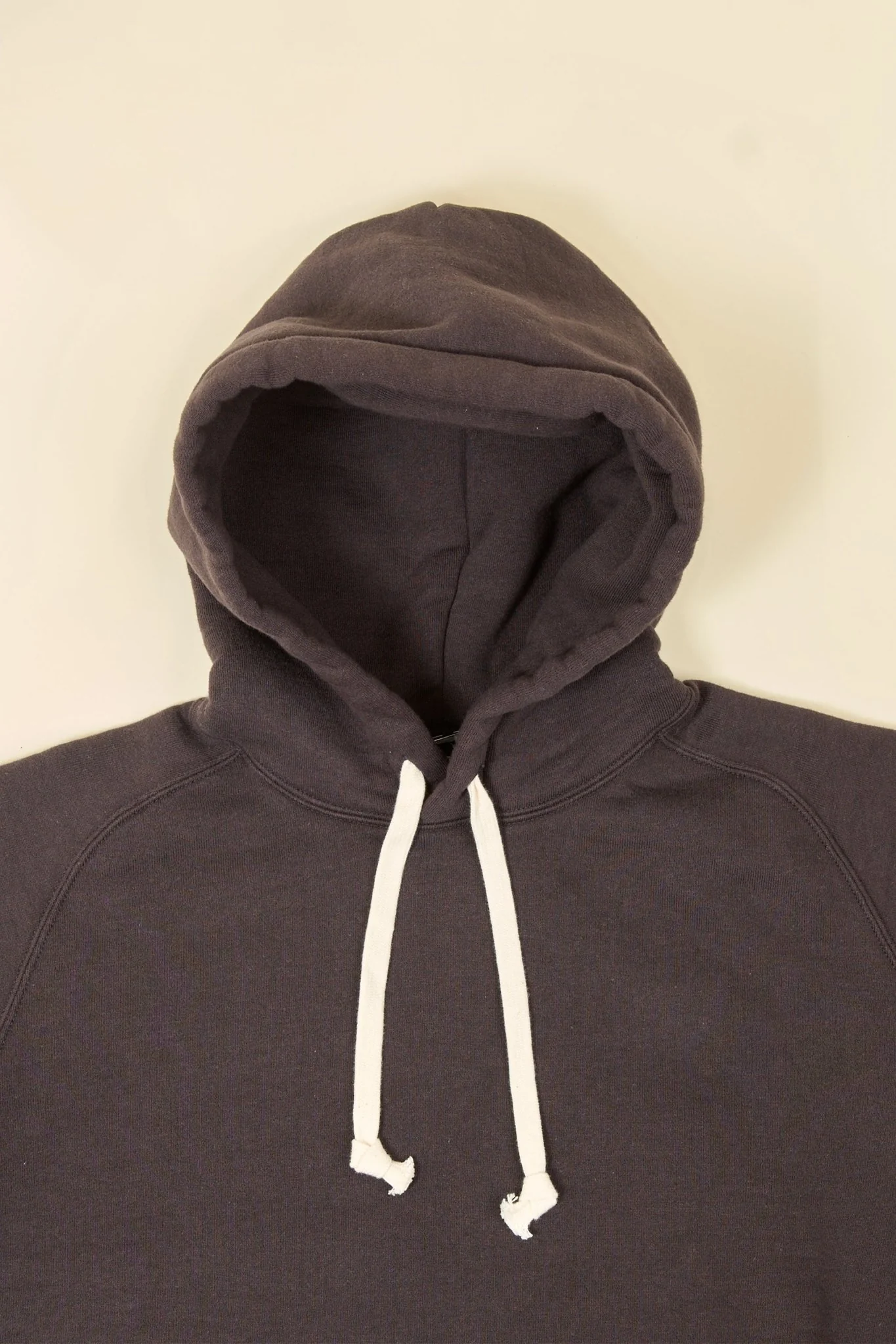 Pherrow's Loopwheel Hooded Raglan Sweatshirt - Sulphur Black - Image 3