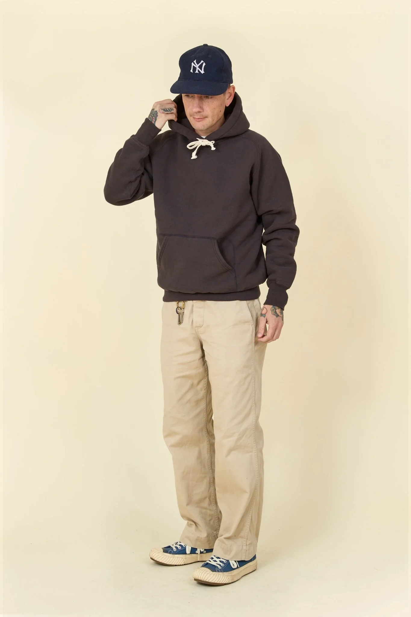 Pherrow's Loopwheel Hooded Raglan Sweatshirt - Sulphur Black - Image 4
