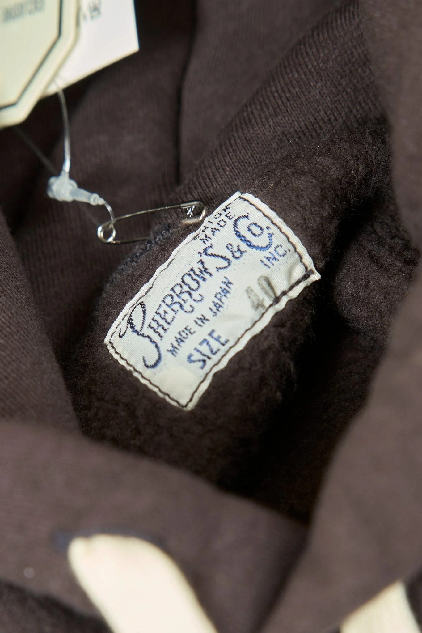 Pherrow's Loopwheel Hooded Raglan Sweatshirt - Sulphur Black - Image 7