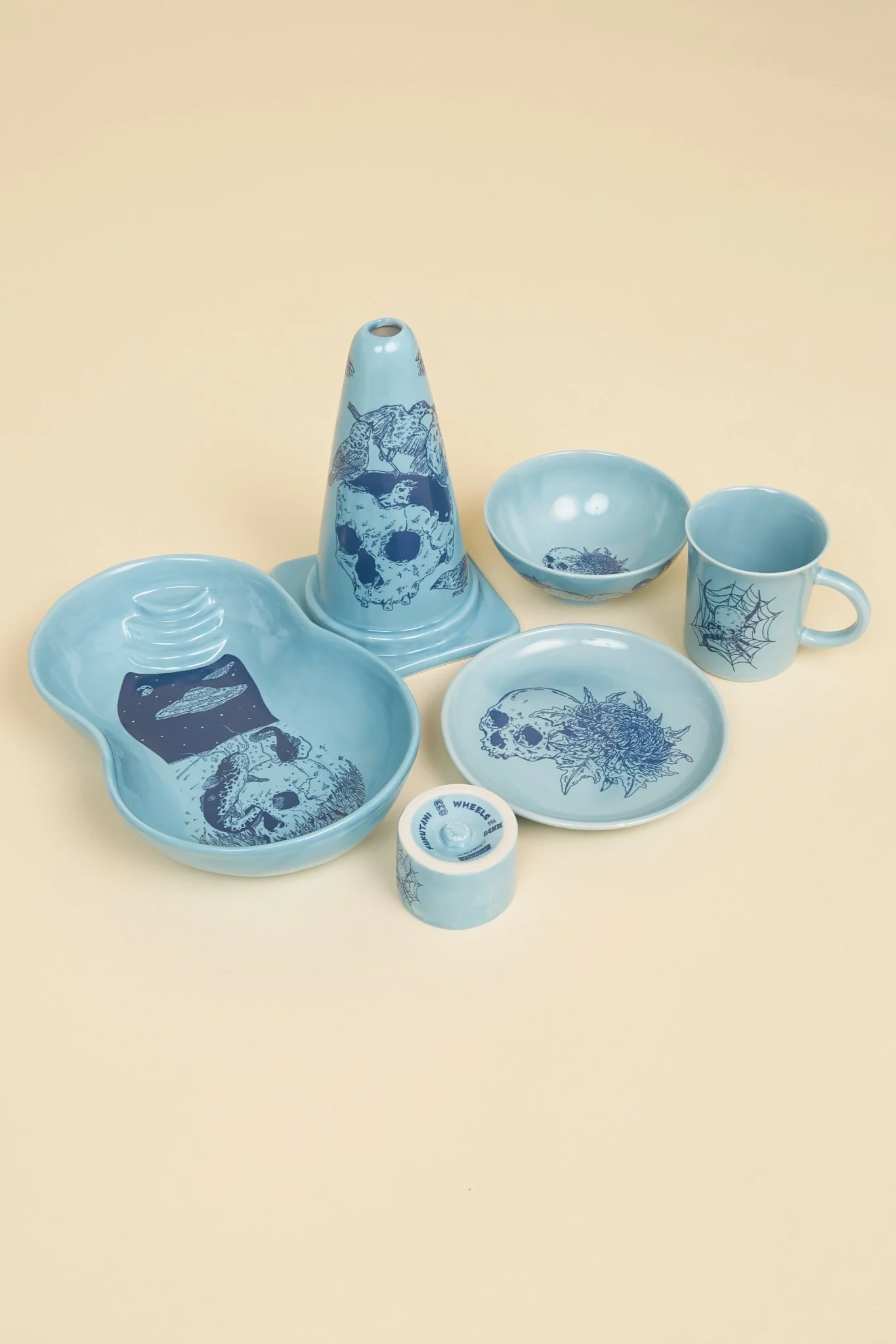 Radiall Kumo Dokuro Mug - Blue - Image 6