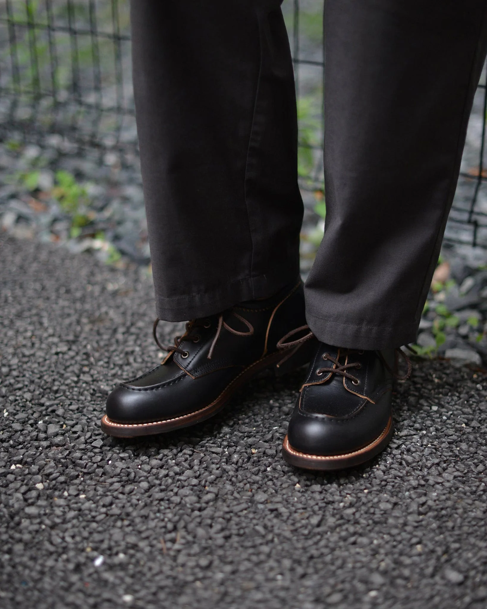 Rolling Dub Trio Coupen Low Moc Toe Boot - Oil Black Chromexcel - Image 6