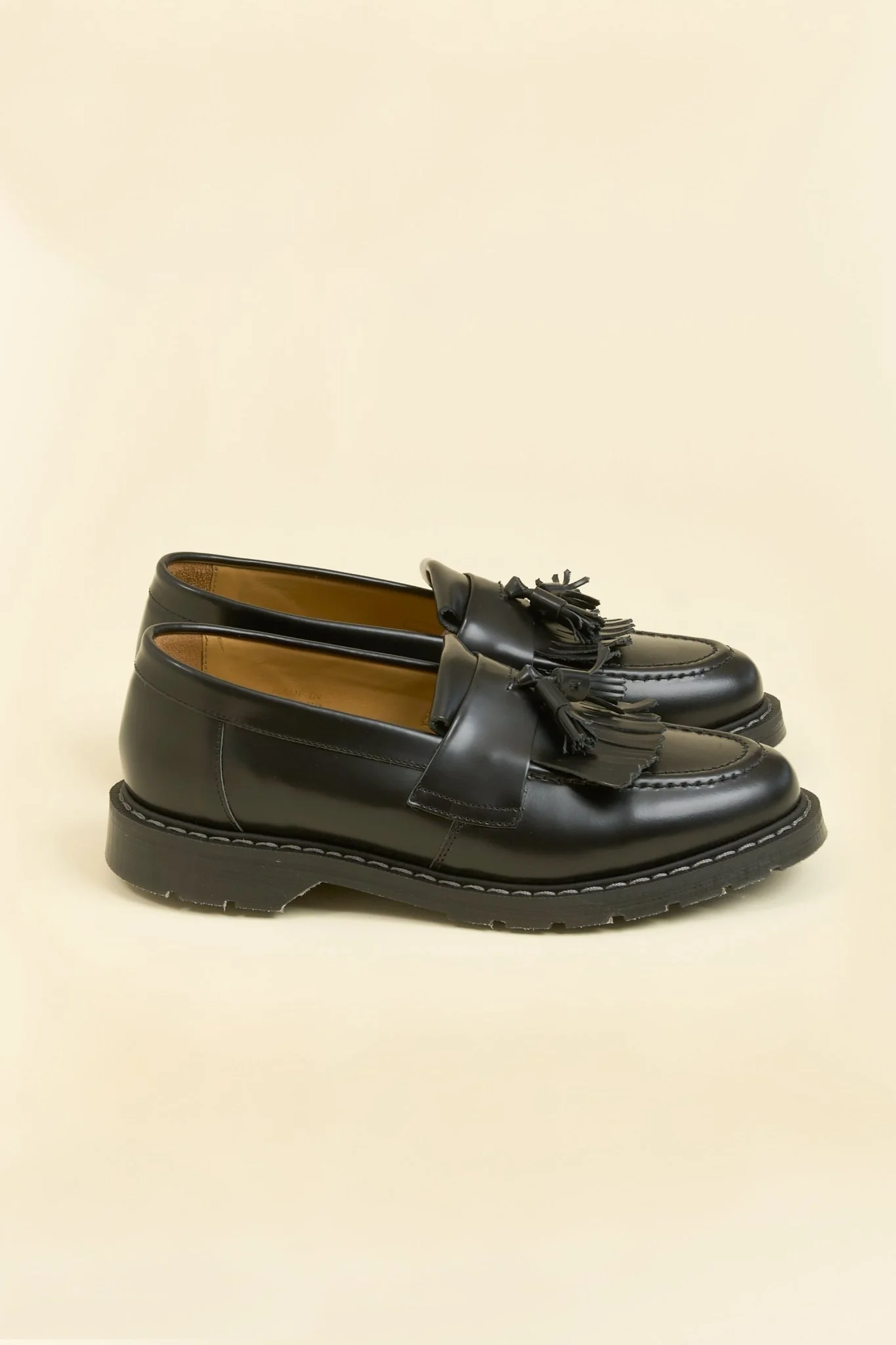 Solovair Tassel Loafer - Black Hi Shine - Image 3