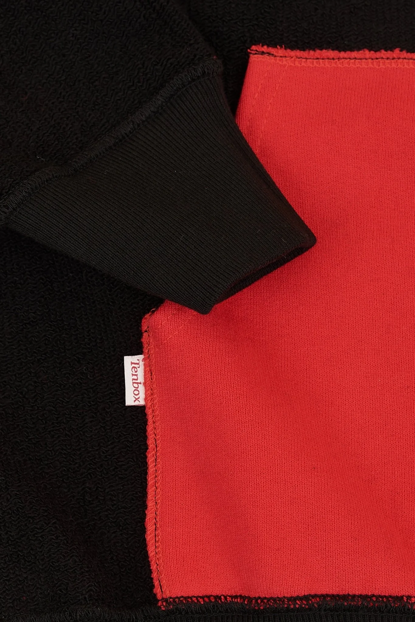 TENBOX Reversible Hooded Sweatshirt - Black / Red - Image 11